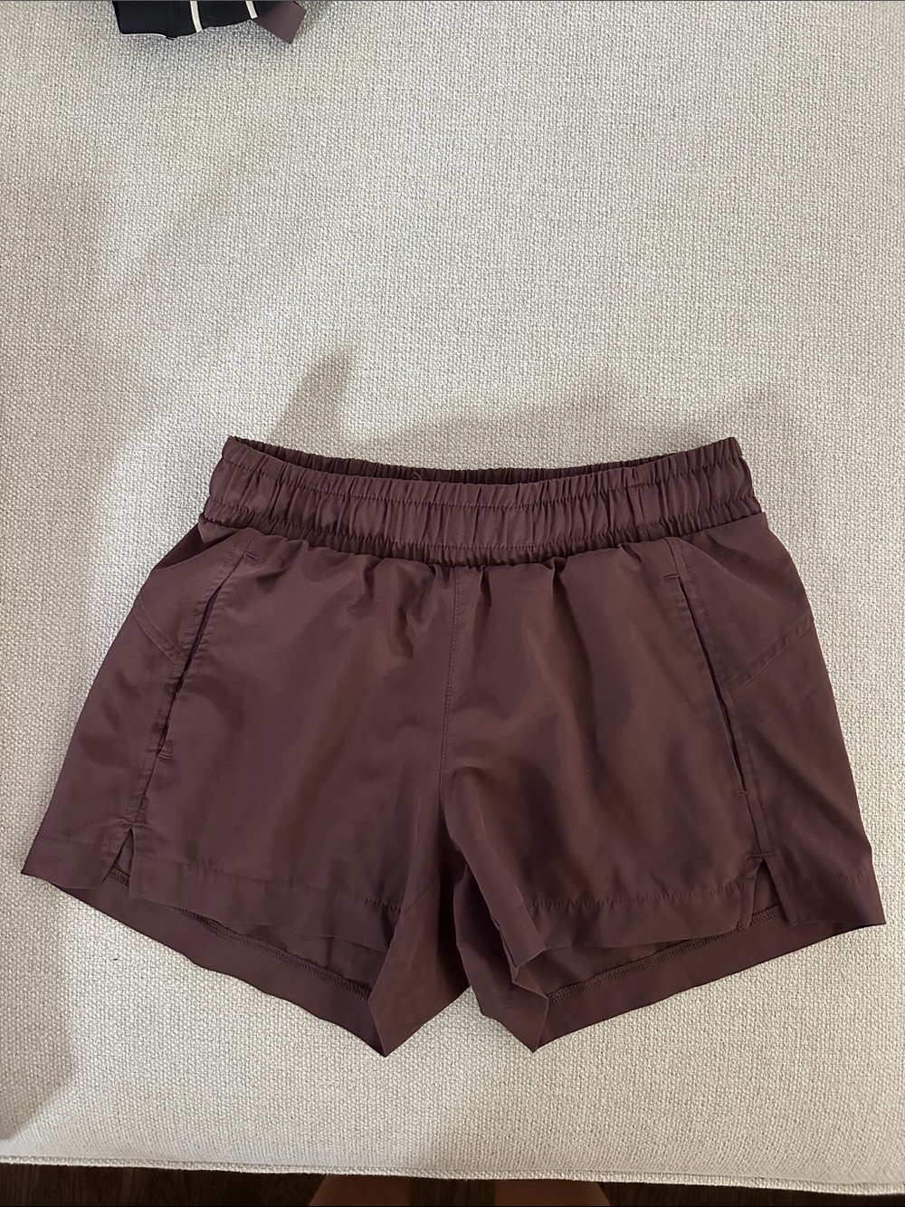 Women’s Elastic Waist Athletic Shorts in Deep Plum